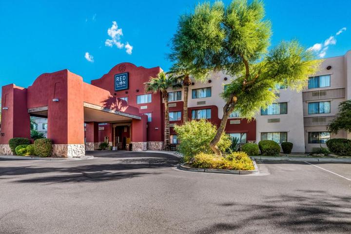 Pet Friendly Red Lion Inn & Suites Goodyear West Phoenix