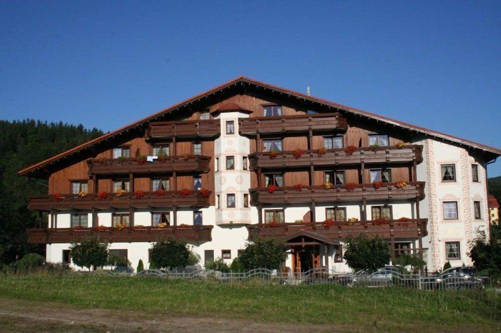 Pet Friendly Hotel Alpejski