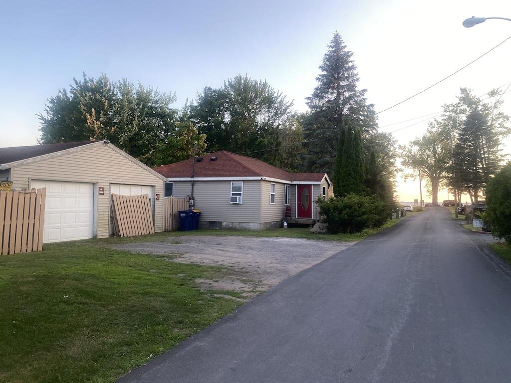 2Bedroom Retreat Next to Sylvan Beach Pet Policy