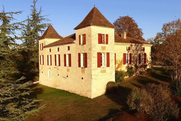 Pet Friendly Chateau Cardou - Aquitaine