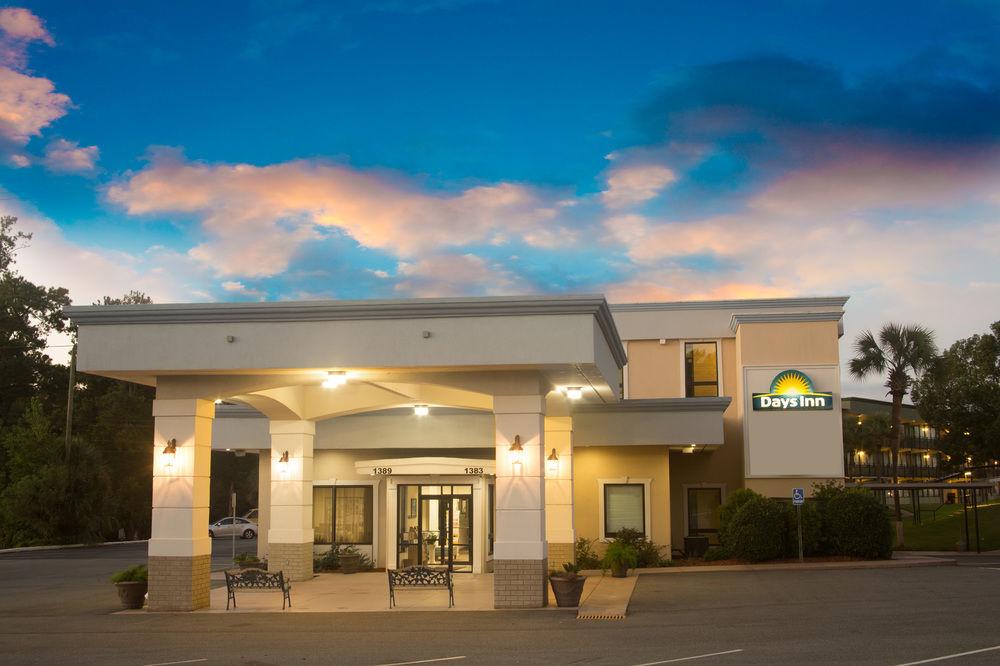 Days Inn Valdosta/Near Valdosta Mall Pet Policy