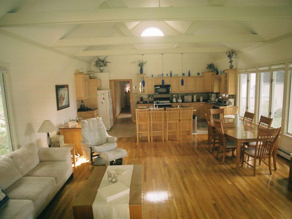 Pet Friendly VRBO Manchester-by-the-Sea