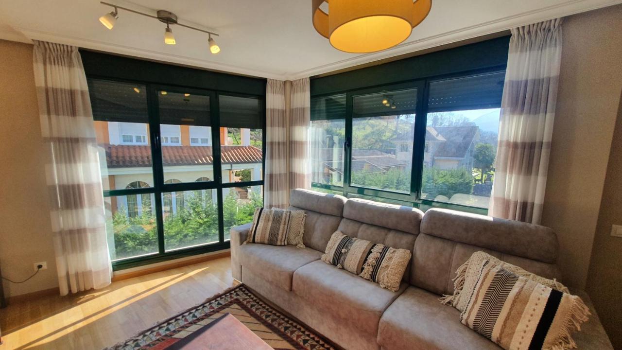 Pet Friendly Hotels in Liñero, ES BringFido