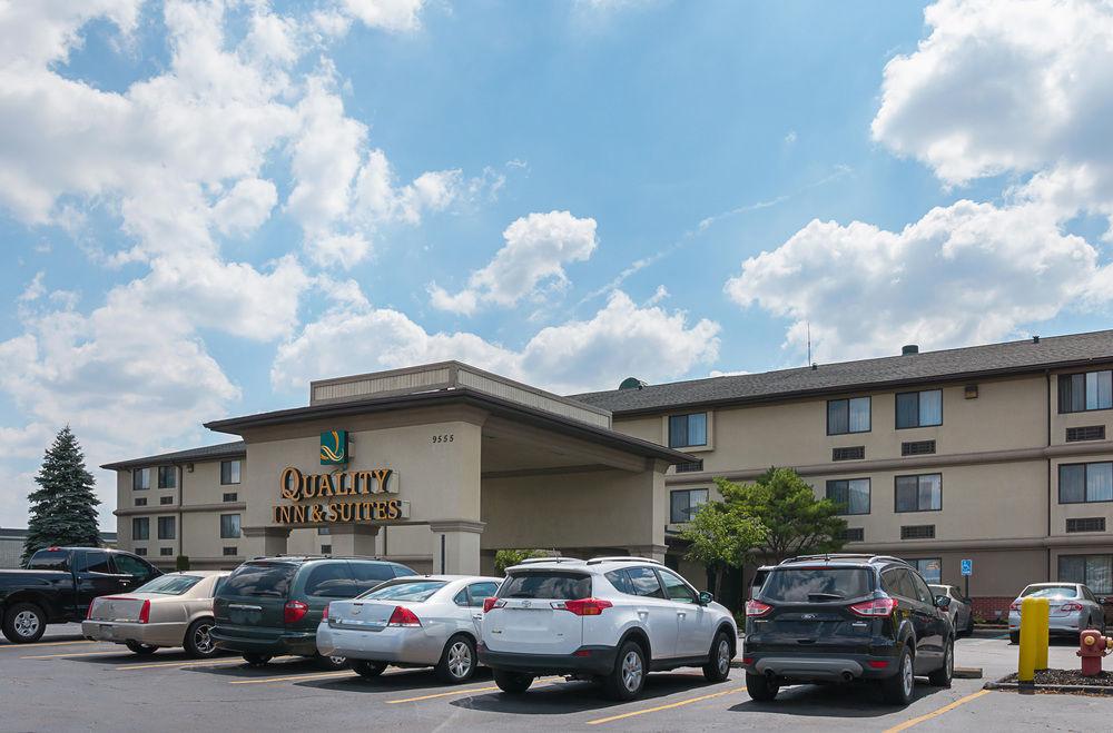 Quality Inn Suites Detroit Metro Airport Pet Policy