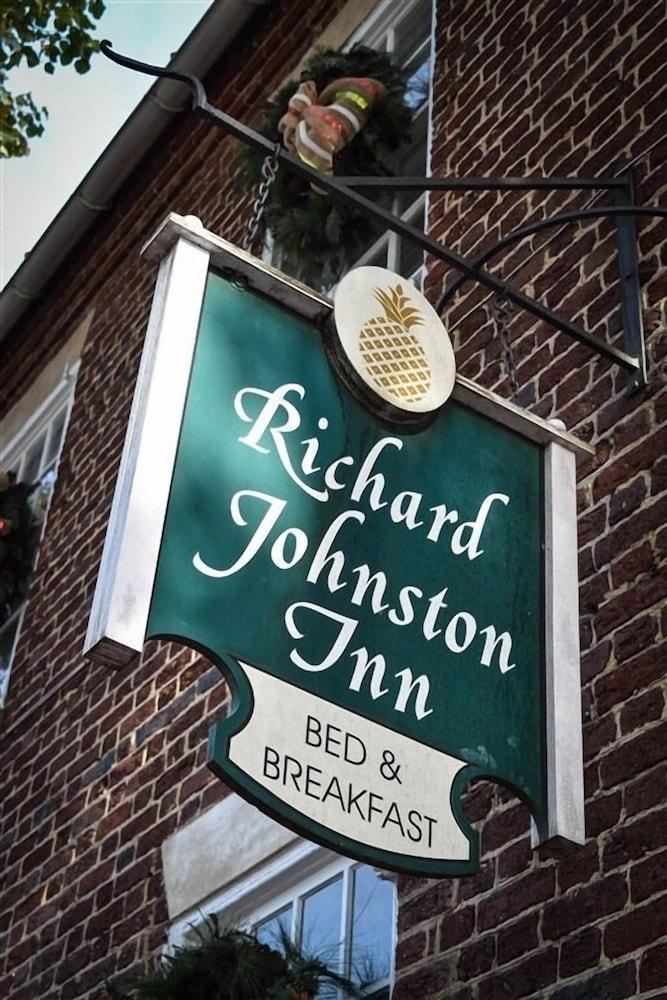Pet Friendly Richard Johnston Inn