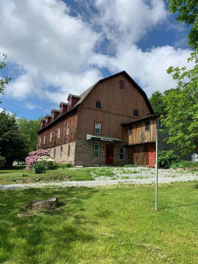 Pet Friendly Baneberry Meadows B&B