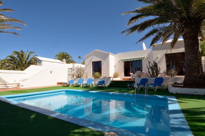 Pet Friendly Villa with Pool, Secluded Gardens, & Sea View