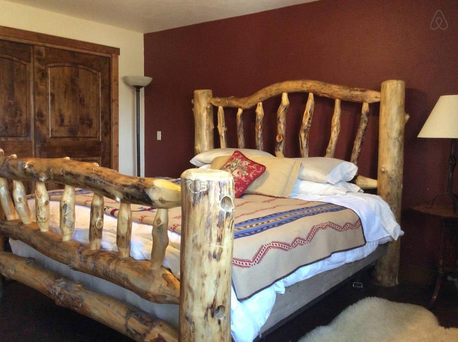 pet friendly hotels in pinedale wy