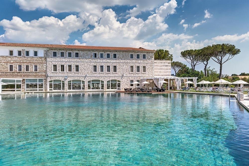 Pet Friendly Terme Di Saturnia Natural Spa & Golf Resort - The Leading Hotels of the World