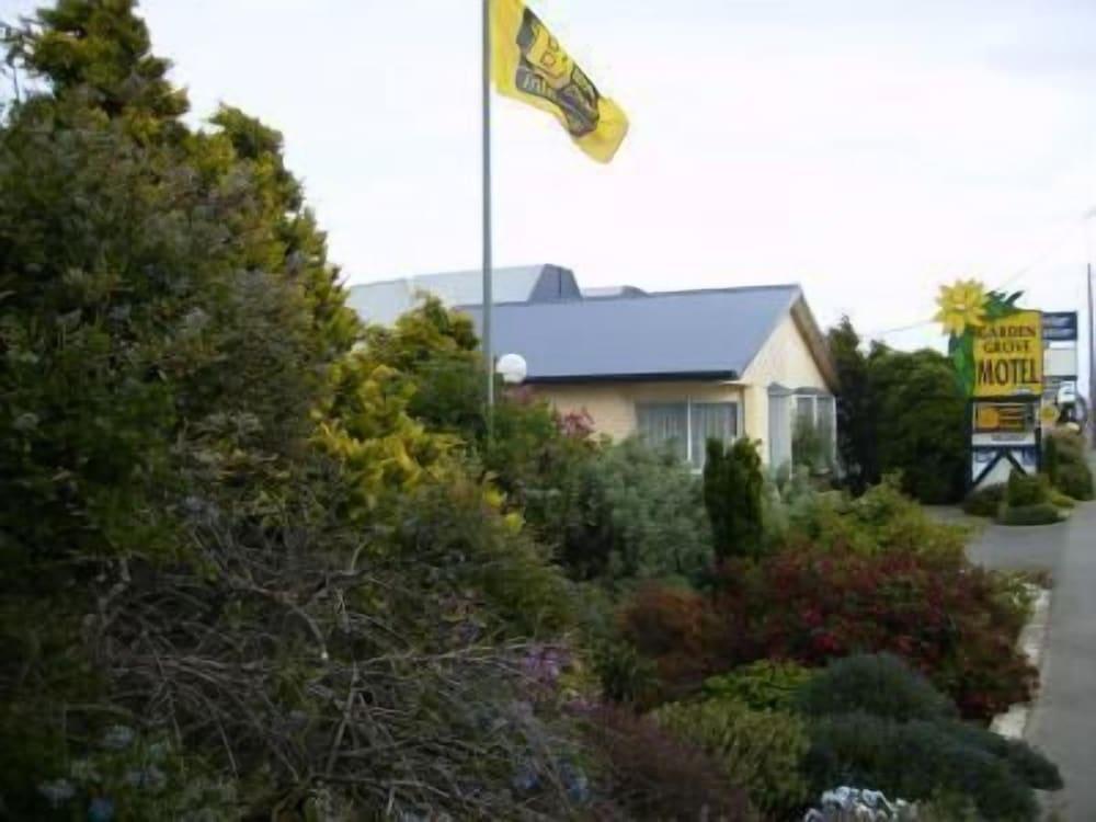 Garden Grove Motel and Apartments Pet Policy