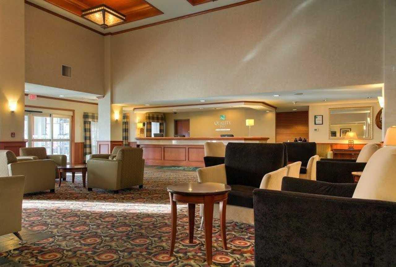 Quality Inn Gresham Pet Policy