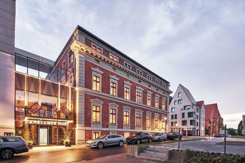 Pet Friendly Hotel Anklamer Hof BW Signature Collection