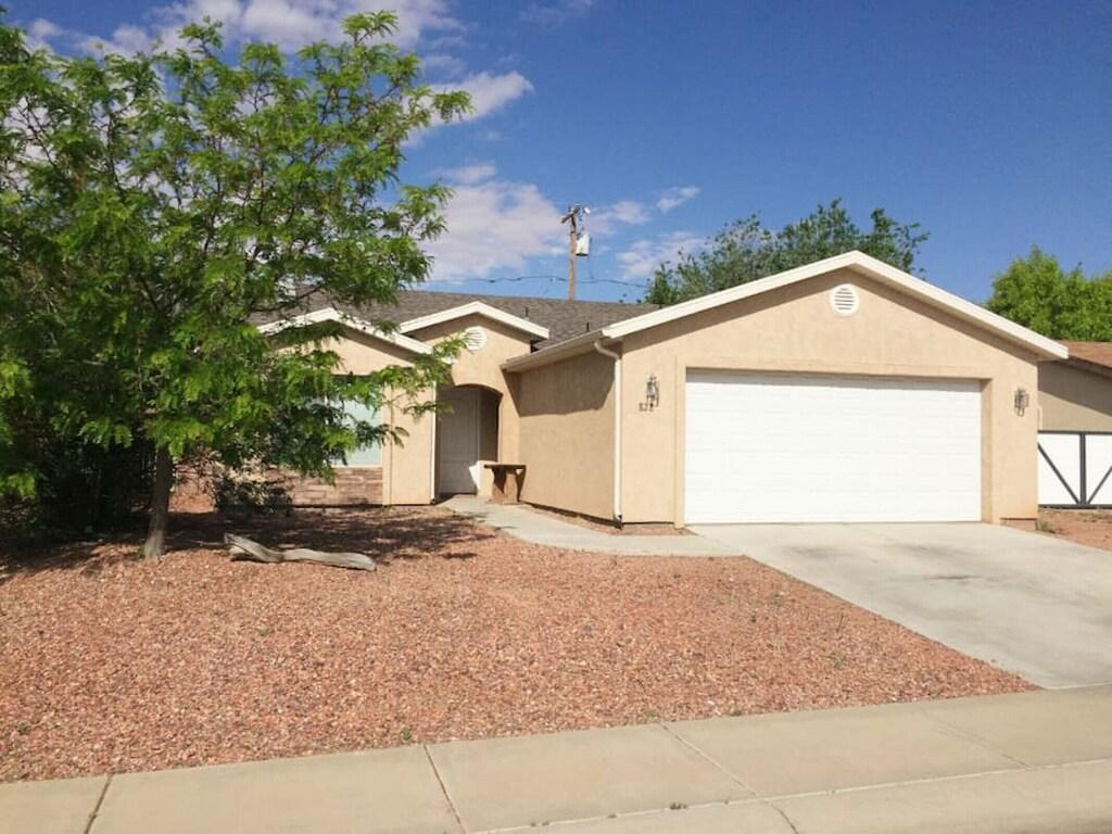 The Lone Rock Retreat Pet Policy