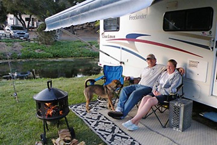 Pet Friendly Lilac Oaks Campground