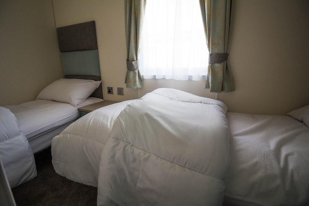 2BR Suffolk Area Caravan (20089BS) Pet Policy