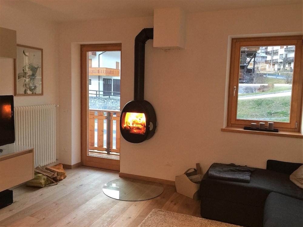 Pet Friendly Lovely Apartment in the Dolomites