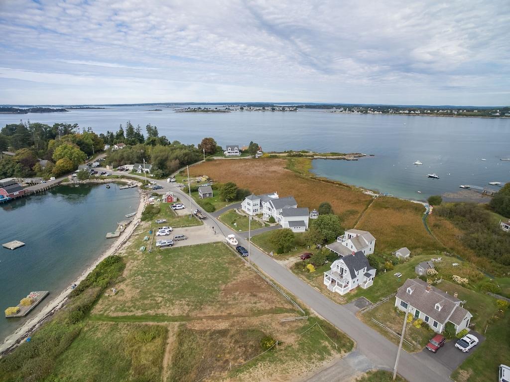 Oceanfront Cottage Overlooking Mackerel Cove Pet Policy