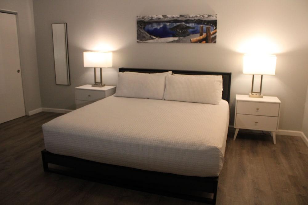 Pet Friendly Cerulean Hotel a Running Y Property