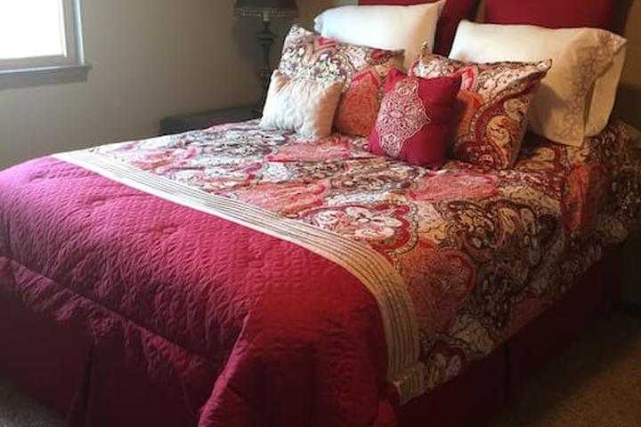 Pet Friendly Hotels In Newton Ks Bringfido