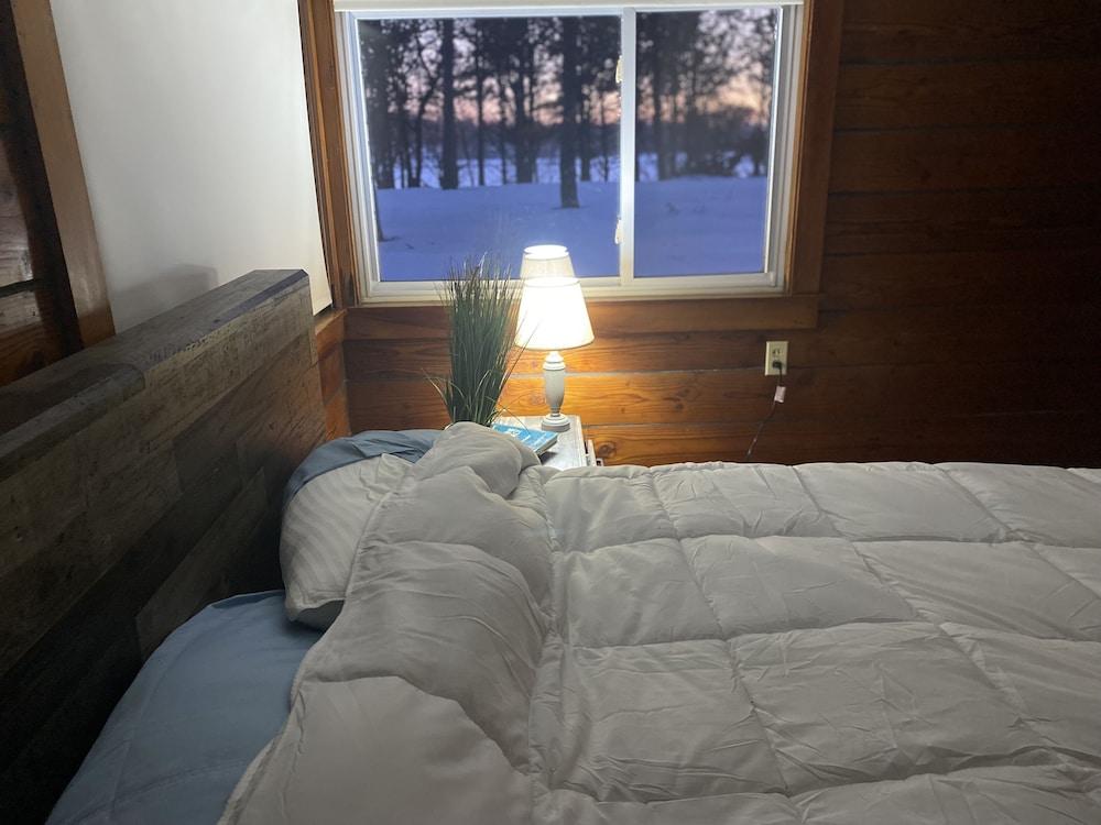 Pet Friendly Relaxing Cabin on Beed’s Lake
