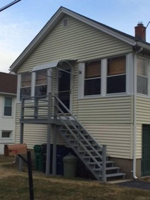 West Greenwich Airbnb Rentals Pet Policy