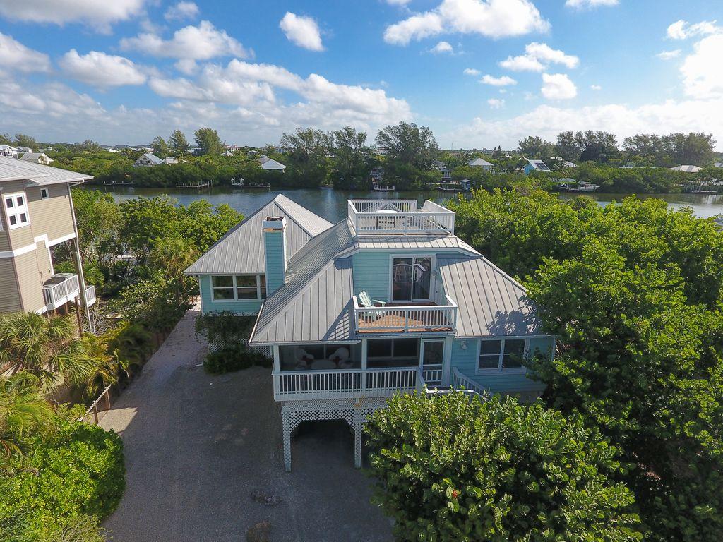 Captains Quarters Pet Policy