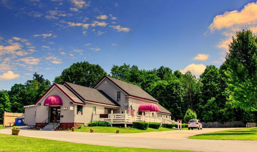 Autumn Inn Bennington Pet Policy