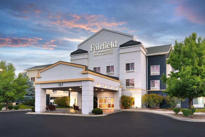 Pet Friendly Fairfield Inn and Suites by Marriott Yakima