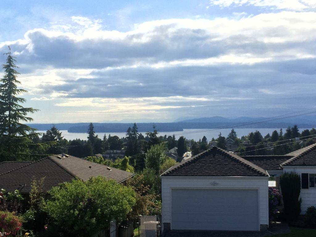 Pet Friendly Vacation Rentals In Bainbridge Island Wa Bringfido