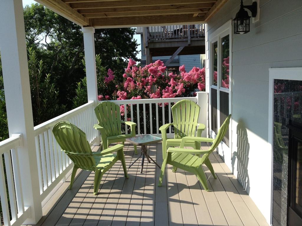 Resort Living at the Beach Pet Policy