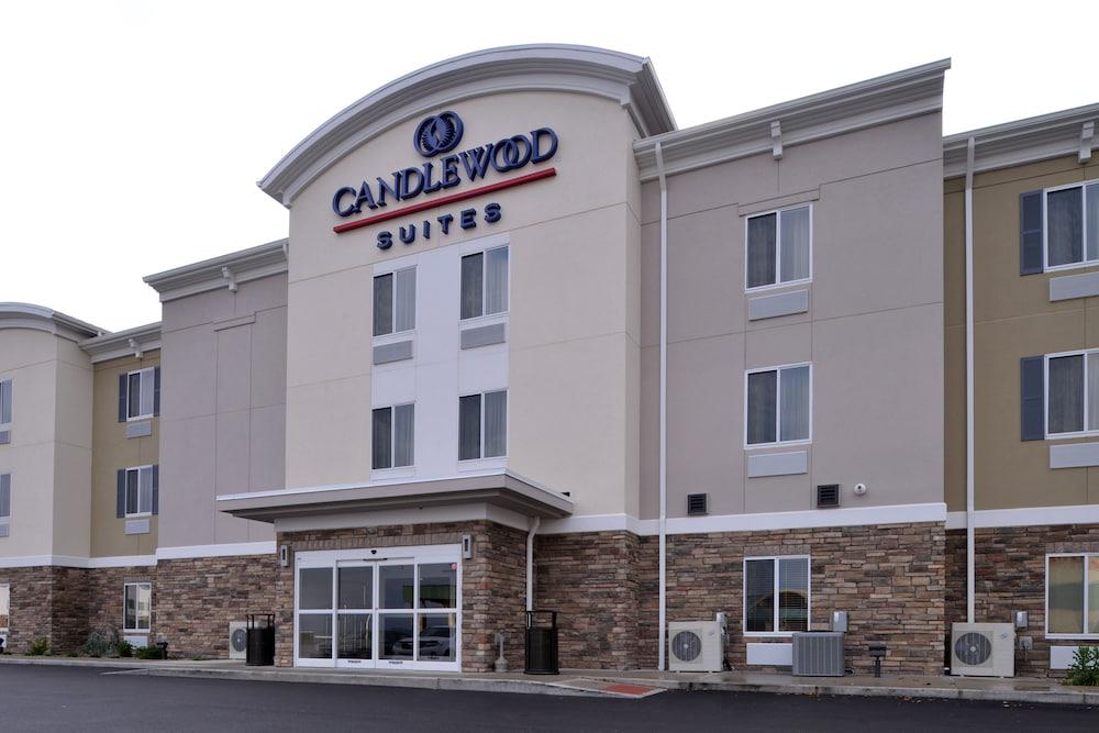 Pet Friendly Candlewood Suites MORGANTOWN-UNIV WEST VIRGINIA an IHG Hotel