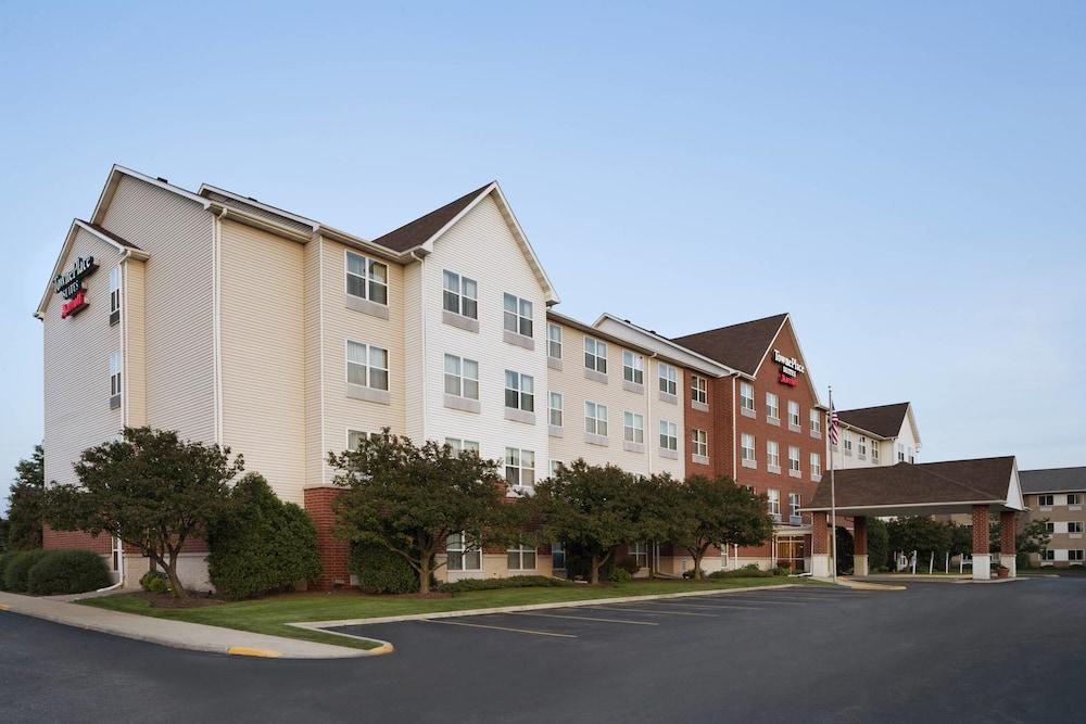 Pet Friendly TownePlace Suites by Marriott Chicago Naperville