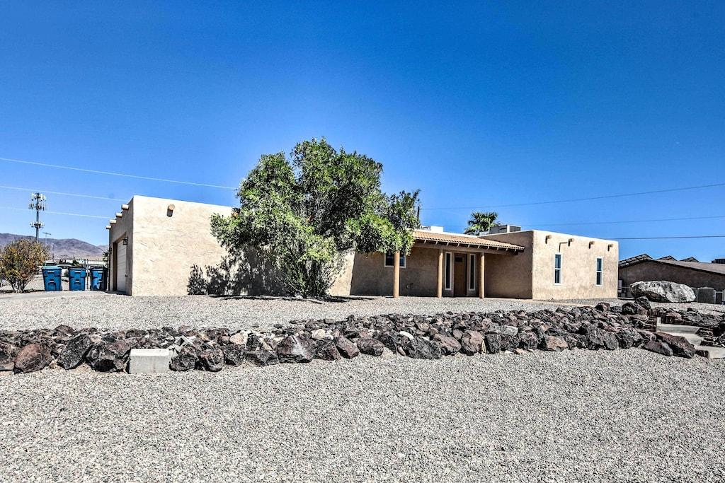 PetFriendly Lake Havasu Home W/Pool+backyard Pet Policy