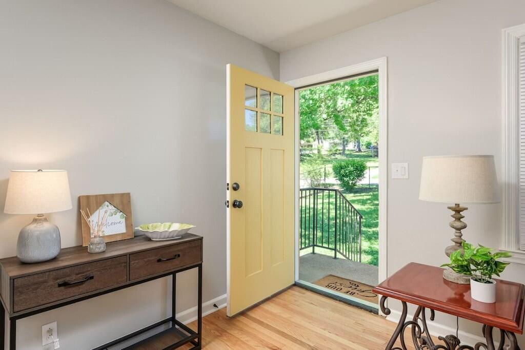Charming 3BR Home in Chattanooga Pet Policy