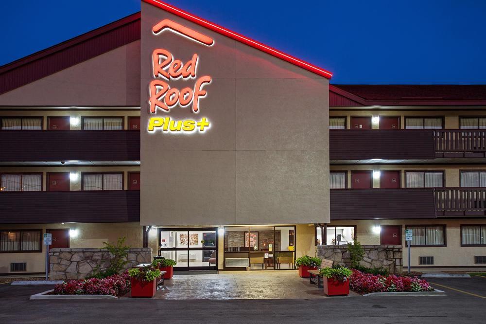 Red Roof Inn Nashville Fairgrounds Pet Policy