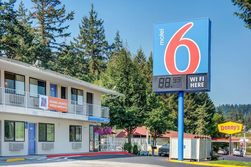 Pet Friendly Motel 6 Eugene OR - South Springfield
