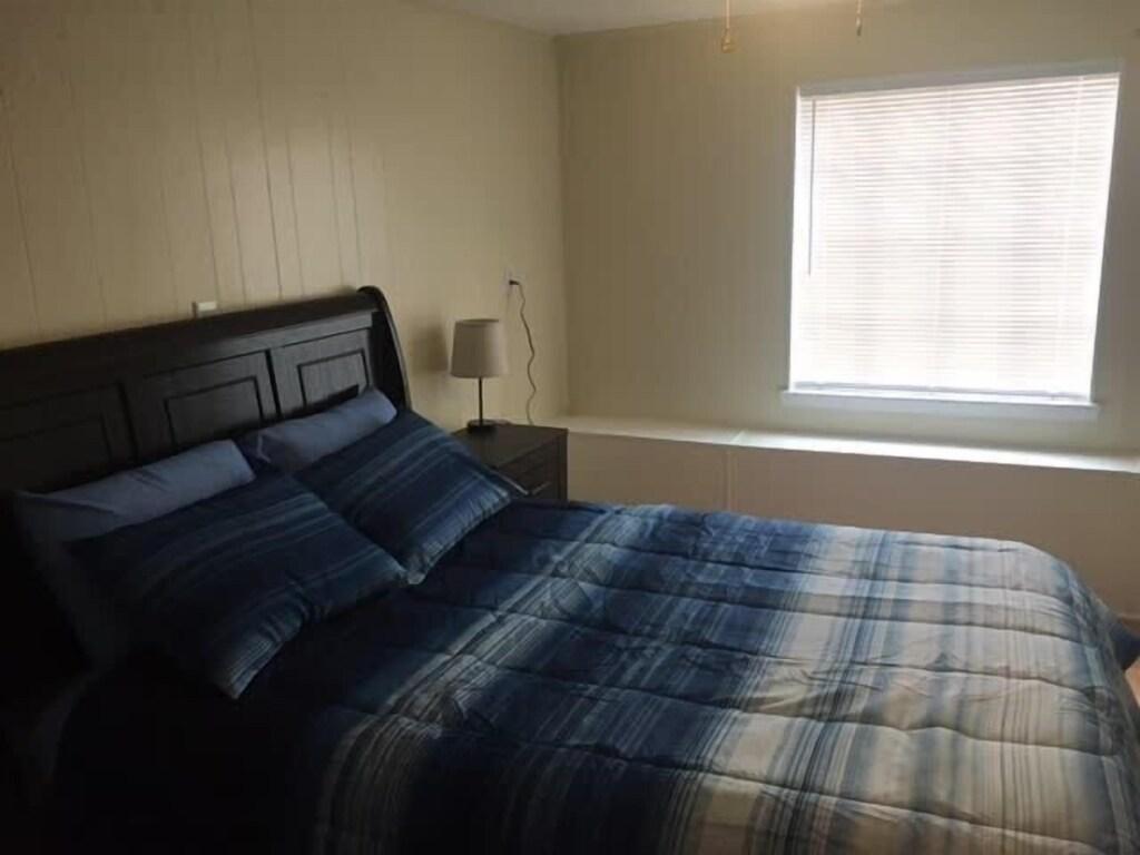 2908 Nw Prentice Pet Policy