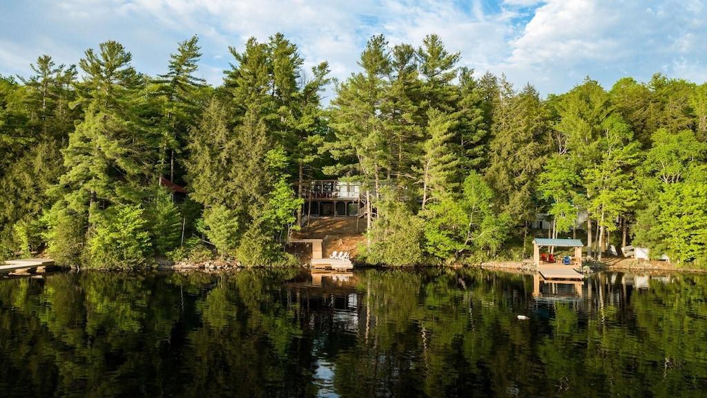 Pet friendly cottages muskoka store