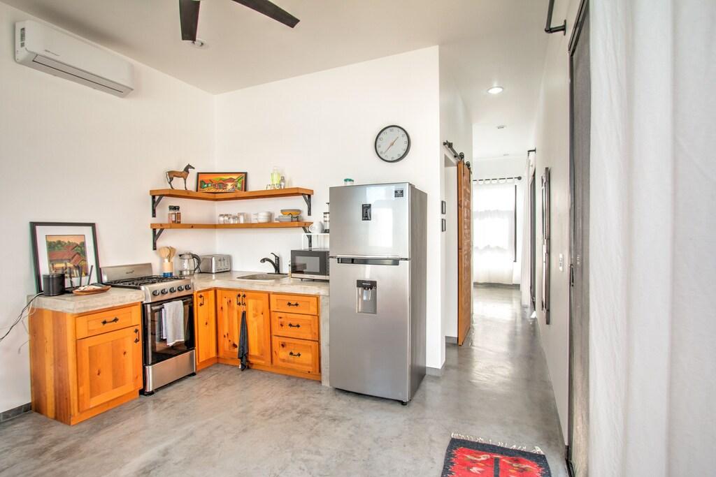 Adorable Casita Across from the Sea of Cortez Pet Policy