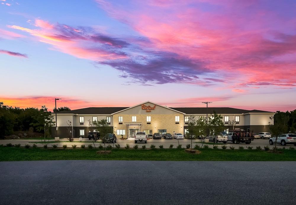 Pet Friendly Red Roof Inn Lancaster TX