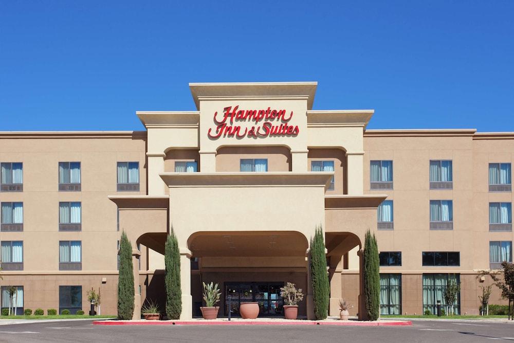 Pet Friendly Hampton Inn & Suites Fresno Northwest
