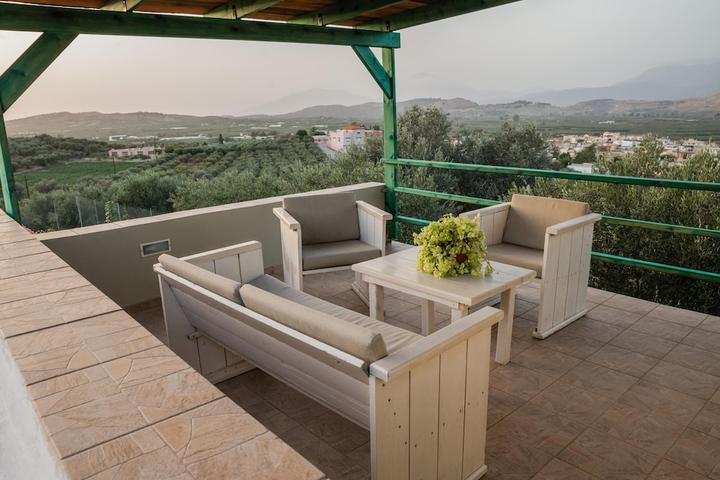 Pet Friendly Private Villa with Pool