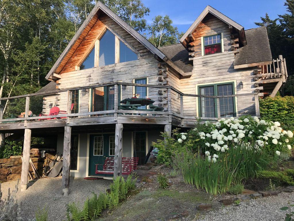 Campobello Pet Policy