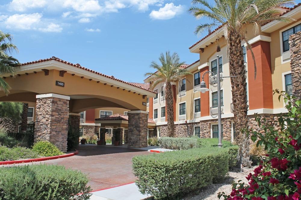 Pet Friendly Extended Stay America Suites Palm Springs Airport
