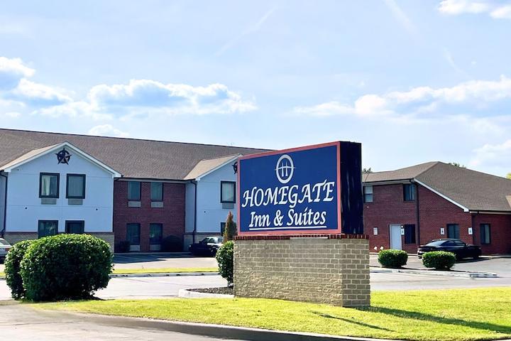Pet Friendly Homegate Inn and Suites