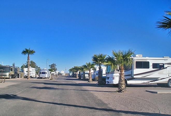 Pet Friendly Hotels In Eloy Az Bringfido