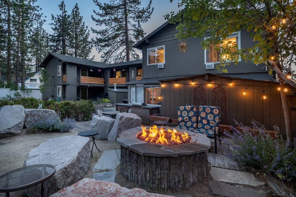 Pet Friendly 7 Seas Inn at Tahoe