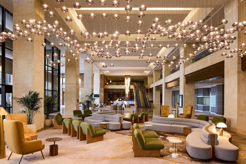 Pet Friendly The Westin Los Angeles Airport