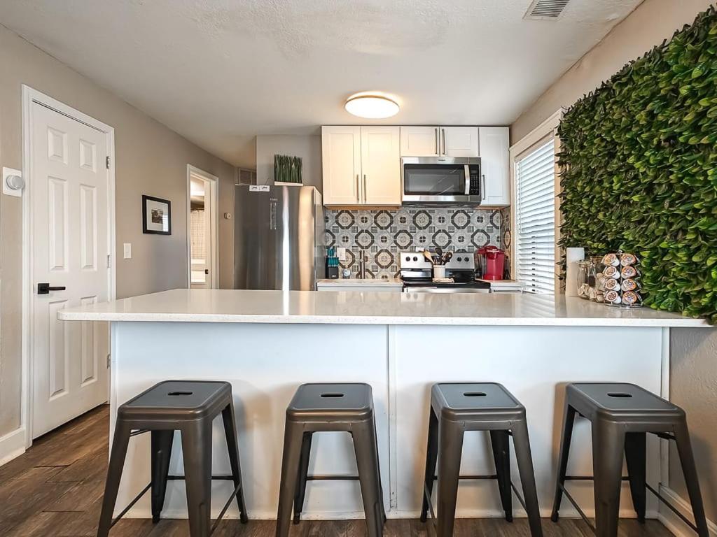 Pet Friendly Heart of Westport 1BR