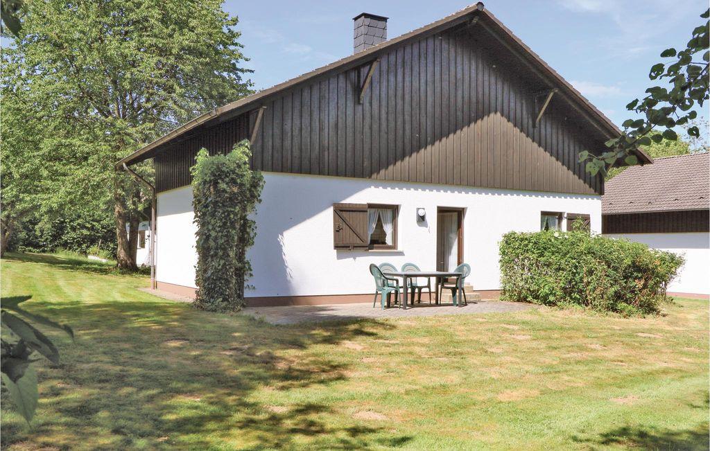 Pet Friendly Beautiful Home in Thalfang with 2 Bedrooms & Wifi